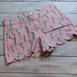 Crown & Ivy Scalloped Tropical Shorts Size 12
